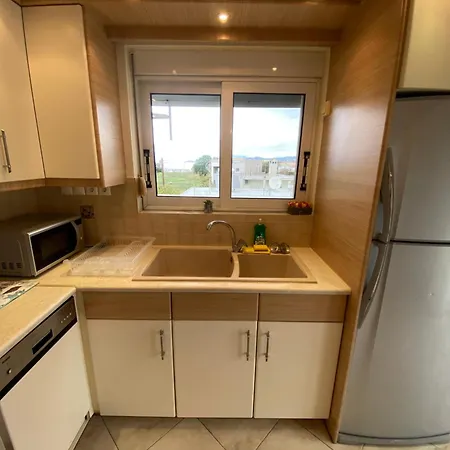 Seaside & Pool Apartament Káto Ássos